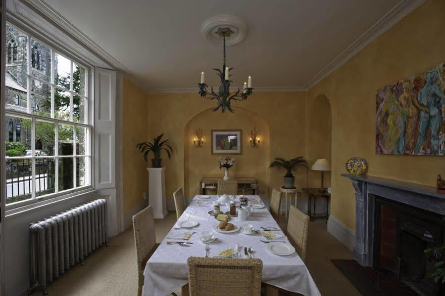 Number 5 Bed and Breakfast Shaftesbury Esterno foto